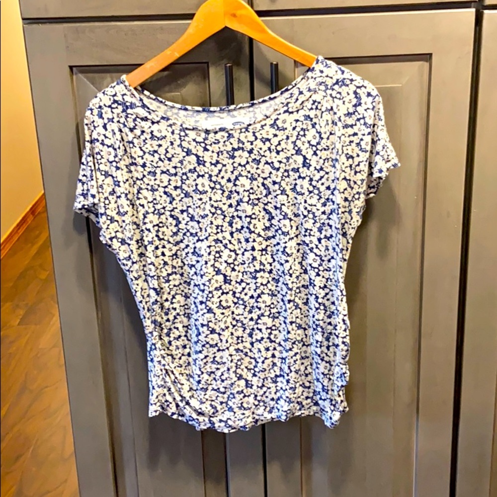 Maternity shirt